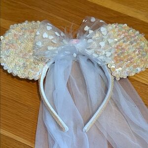 Vintage Disney Bride Minnie Mouse Ears Headband with Veil